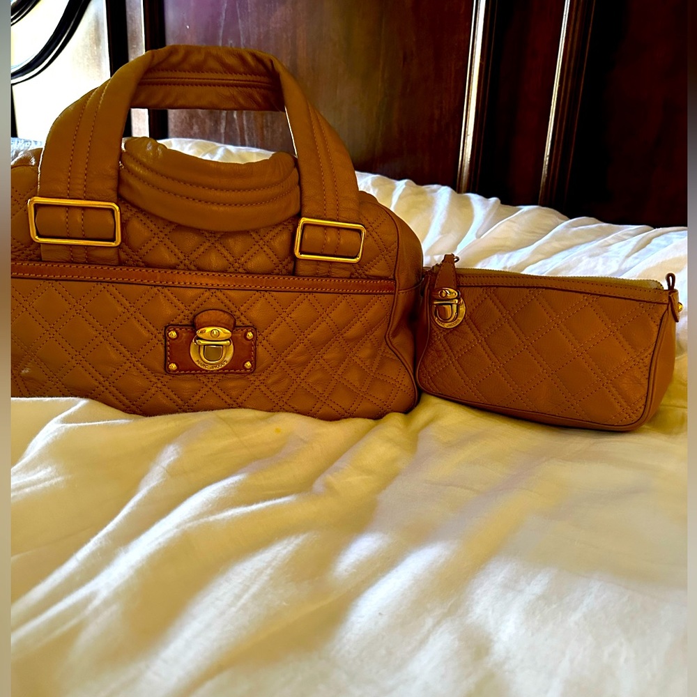 Marc Jacob’s Quilted Handbag w/ Matching Cosmetic Case